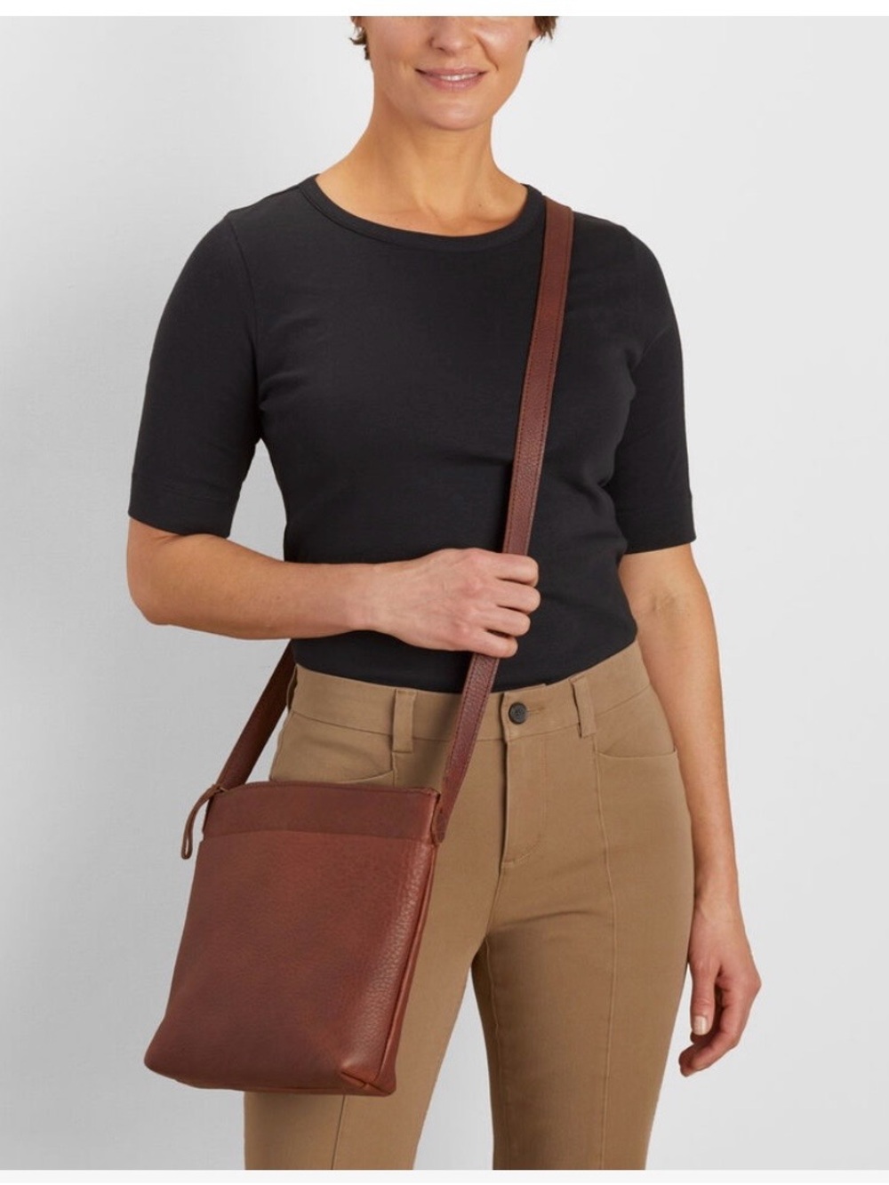 Duluth Trading Co. Lifetime Leather Sling Crossbody Bag - Picture 10 of 11